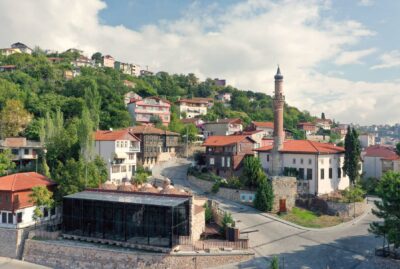 Akçakoca Dere Camii