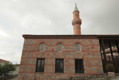 Alaca Mescit Camii